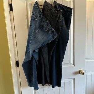Lane Bryant 3pack Size 18 jeans. Black wash, dark wash and medium wash jeans.